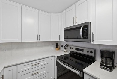 Nestled within Seascape Resort, this 3BR/3BA residence captures - photo 5