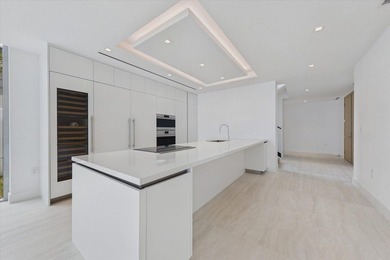 The ONLY DIRECT WATERFRONT Intracoastal Townhouse available in - photo 11
