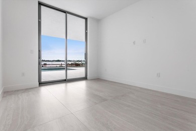 The ONLY DIRECT WATERFRONT Intracoastal Townhouse available in - photo 17