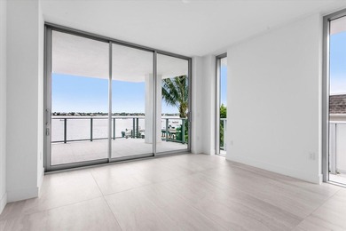 The ONLY DIRECT WATERFRONT Intracoastal Townhouse available in - photo 24
