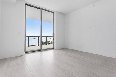 The ONLY DIRECT WATERFRONT Intracoastal Townhouse available in - photo 26