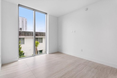 The ONLY DIRECT WATERFRONT Intracoastal Townhouse available in - photo 29