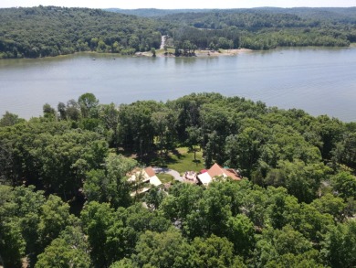 Nolin Lake Home For Sale in Bee Spring Kentucky