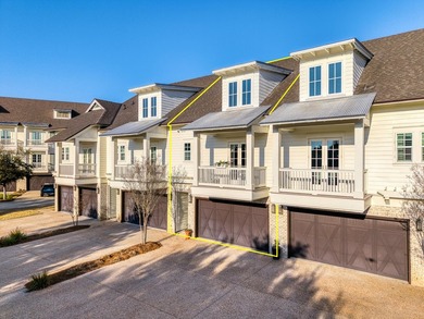 Welcome to refined coastal living in this luxurious Brownstone - photo 3