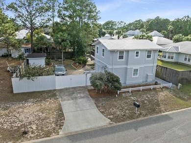 Step into this canal-front property with direct access to Buck - photo 3