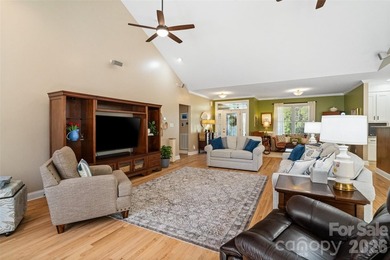 Beautiful brick home featuring an open floor plan and a spacious - photo 22