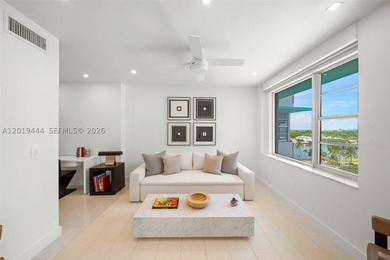 Casual elegance describes this BEACHFRONT pied-a-terre. NEWLY - photo 23