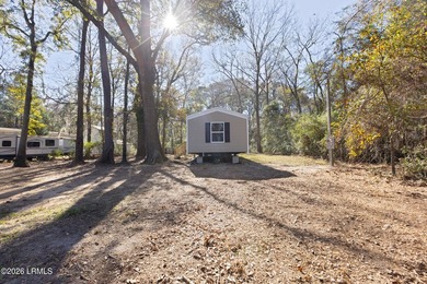 Nestled in the heart of the Lowcountry, this fully furnished - photo 7