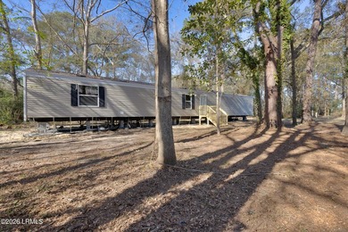 Nestled in the heart of the Lowcountry, this fully furnished - photo 8