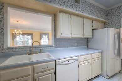 Come enjoy low-maintenance living at Apple Tree Manor, a secure