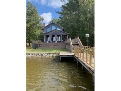 Lake Eddins Home For Sale in Pachuta Mississippi