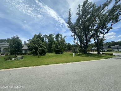 Exclusive 1-Acre Homesite in Prestigious Gated Riverfront - photo 7