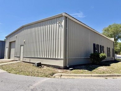 Ability to earn an 8% Cap Rate or More! 3,000 SF Flex Industrial - photo 8