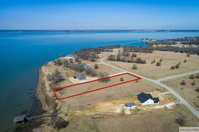 Lakefront acreage - Dockable shoreline - Gated Admiral Shores on - photo 12