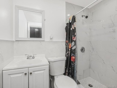Welcome to 819 E 223rd St in the heart of the Williamsbridge - photo 23