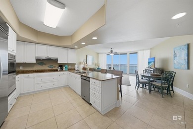 Beautifully Decorated And Turn-Key Ready 2 Bedroom 2 Bath Corner - photo 6