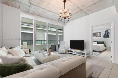 Stunning 1 bed, 1.5 bath condo in the heart of Midtown Miami