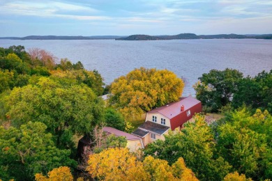 Lake Home For Sale in Merrimac, Wisconsin