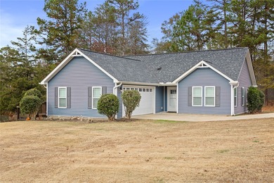 Lake Keowee Home Active Under Contract in West Union South Carolina