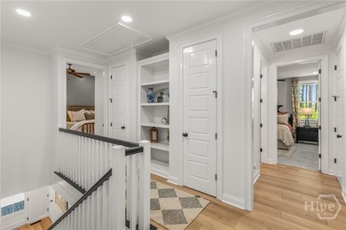 Some homes are beautiful. Others make you wonder why you'd ever - photo 30