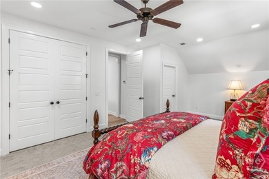Some homes are beautiful. Others make you wonder why you'd ever - photo 41