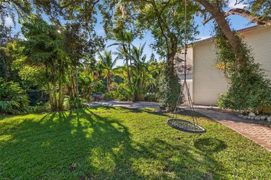 Tucked away on one of Belleair's best-kept streets--Alexander - photo 42