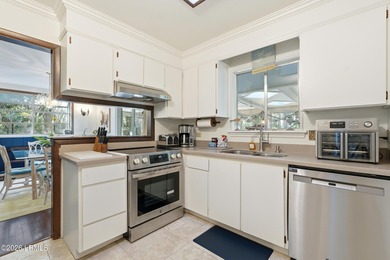 Looking for the convenience of one-level beach living without - photo 8
