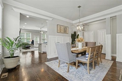 Experience elevated living in this exquisitely updated endunit - photo 8