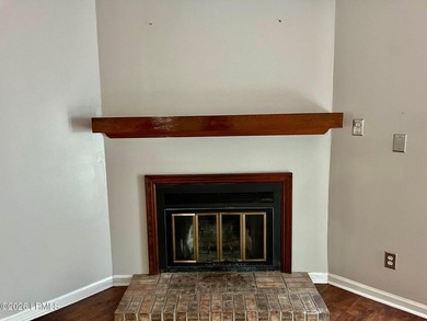 LOOKING FOR A SHORT TERM RENTAL IN A TOP NOTCH LOCATION...THIS - photo 10