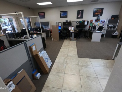 Well maintained and appointed free standing - photo 12