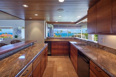 Wailea Point Residence 802 & 804 is an exquisite, rare, double - photo 20