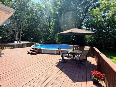 Welcome home to this beautifully maintained 3-bedroom, 2-bath - photo 9