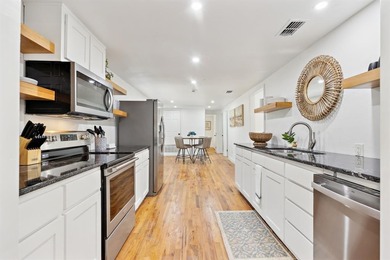 Lake Texoma Home For Sale in Pottsboro Texas