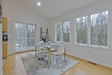 Welcome home to this peaceful & serene 3 bed, 2.5 bath - photo 12