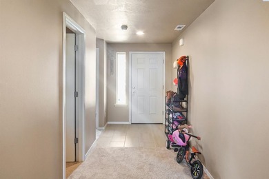 MLS# 294481 Welcome home to this beautifully designed Edgewood - photo 3