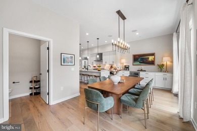 Welcome to 3117 Pierview Lane, a fully upgraded Essex model home - photo 15