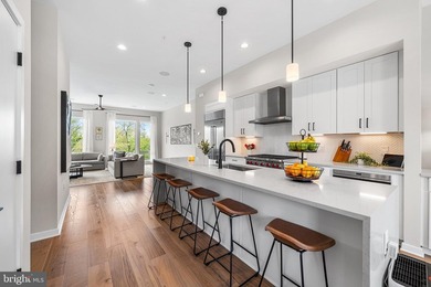Welcome to 3117 Pierview Lane, a fully upgraded Essex model home - photo 17