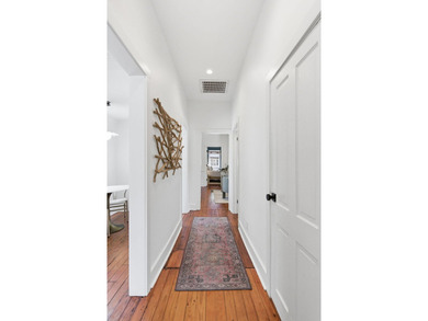 Fantastic luxury house-hack opportunity in the heart of Downtown - photo 25