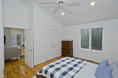 Welcome home to this peaceful & serene 3 bed, 2.5 bath - photo 25
