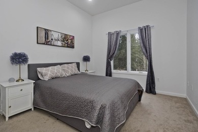 Welcome home to this peaceful & serene 3 bed, 2.5 bath - photo 30