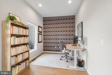Welcome to 3117 Pierview Lane, a fully upgraded Essex model home - photo 38