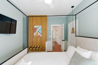 Fantastic luxury house-hack opportunity in the heart of Downtown - photo 48