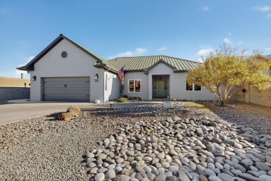 Take in breathtaking Sandia Mountain views from just about every