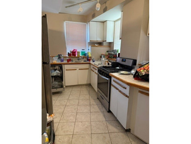 5 STAR 5 UNIT 5 MINUTES TO CORNELL! Impressive architectural - photo 12