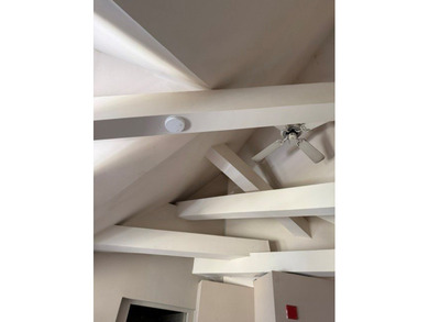 5 STAR 5 UNIT 5 MINUTES TO CORNELL! Impressive architectural - photo 16