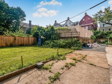 Welcome to 306 E Mosholu Pkwy S 4F. This 1 Bedroom 1 Bathroom - photo 19