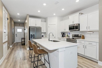 Home is located in the Saddle Ridge community. This cute 3 - photo 8