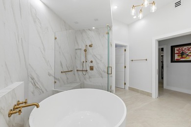 Rare opportunity: Own a spectacular, completely renovated eighth - photo 30