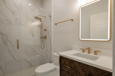 Rare opportunity: Own a spectacular, completely renovated eighth - photo 38