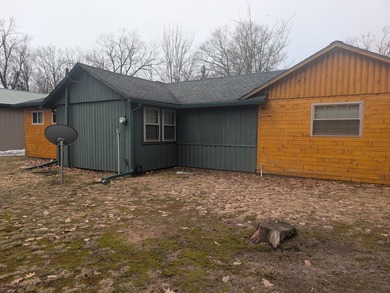 Tucked among the pines of Canada Creek Ranch, a hunting and - photo 38